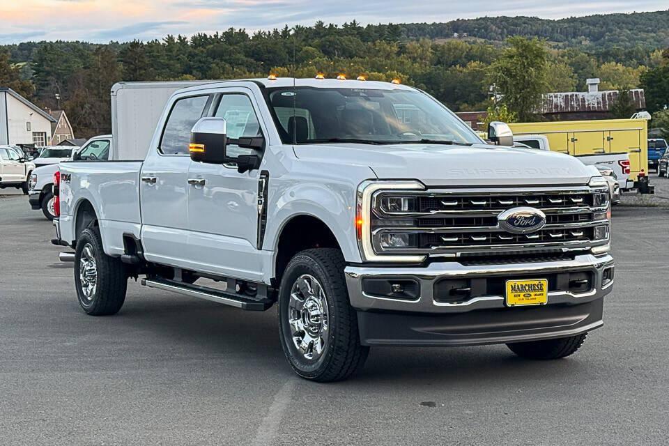New 2026 Ford F-350 Lariat Super Duty