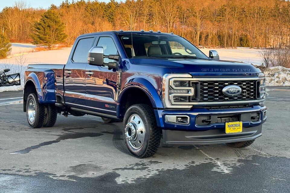 New 2026 Ford F-450 Platinum