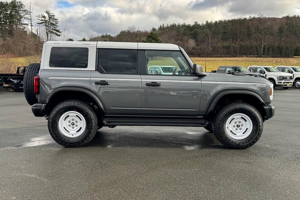 FORD BRONCO HERITAGE EDITION - 2
