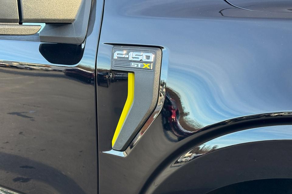 FORD F-150 STX - 8
