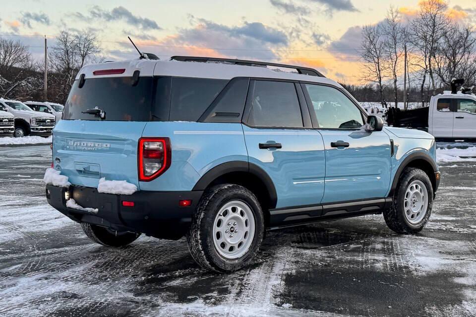 FORD BRONCO SPORT HERITAGE - 3