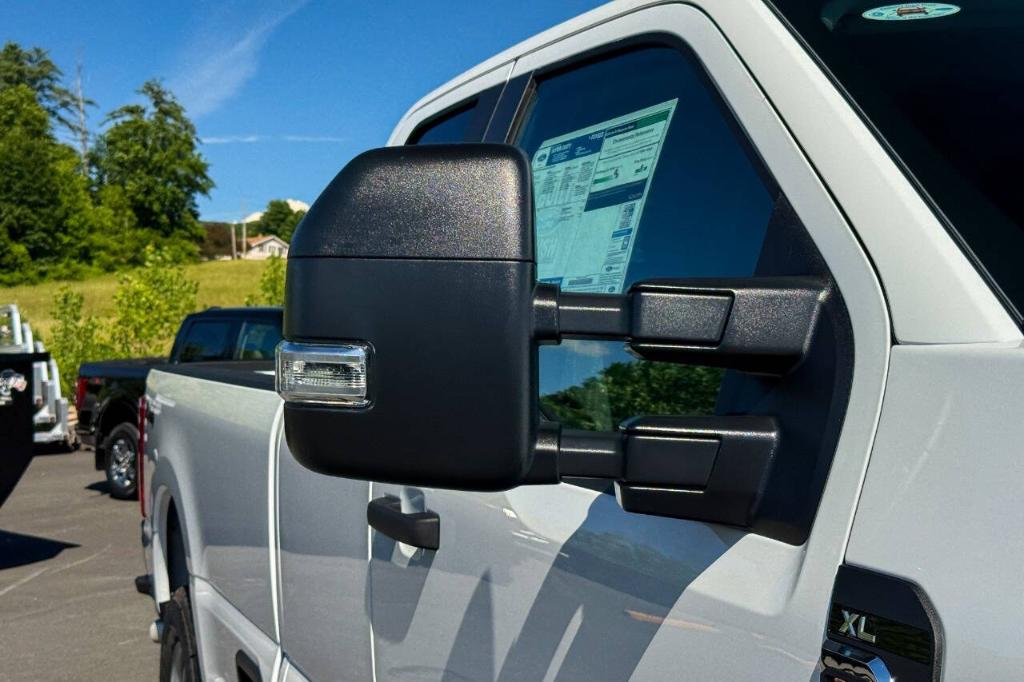 2026 FORD F-350 XL 照片 10