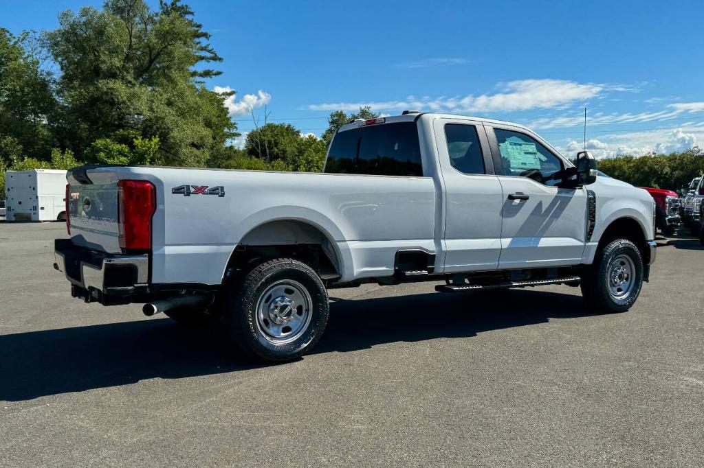 2026 FORD F-350 XL 照片 3