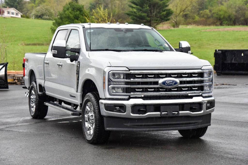 New 2026 Ford F-350 Lariat Super Duty