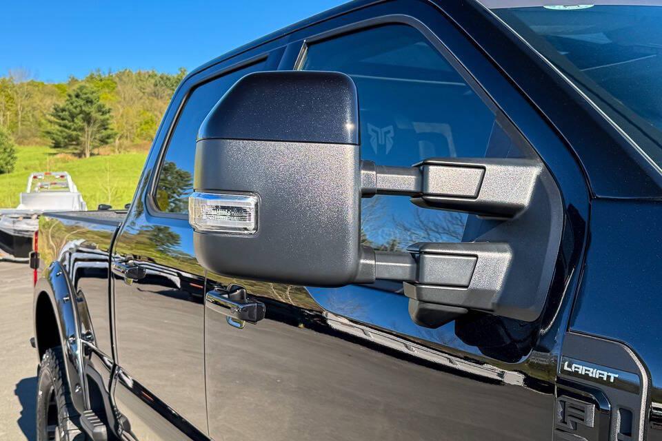 2026 FORD F-250 LARIAT thumbnail 14