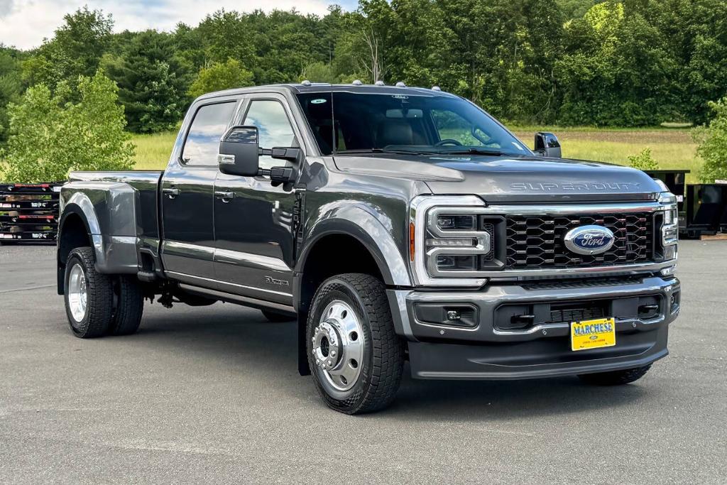 New 2026 Ford F-450 Platinum