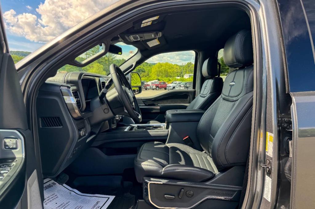 2026 FORD F-450 PLATINUM — миниатюра 27
