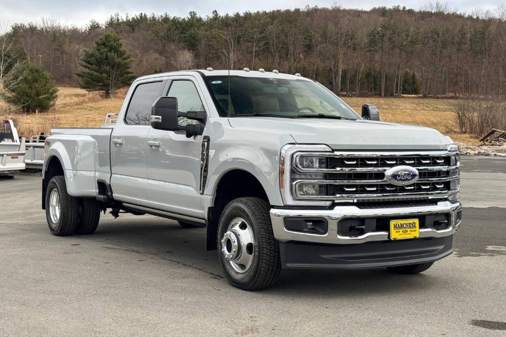 New 2026 Ford F-350 Lariat Super Duty