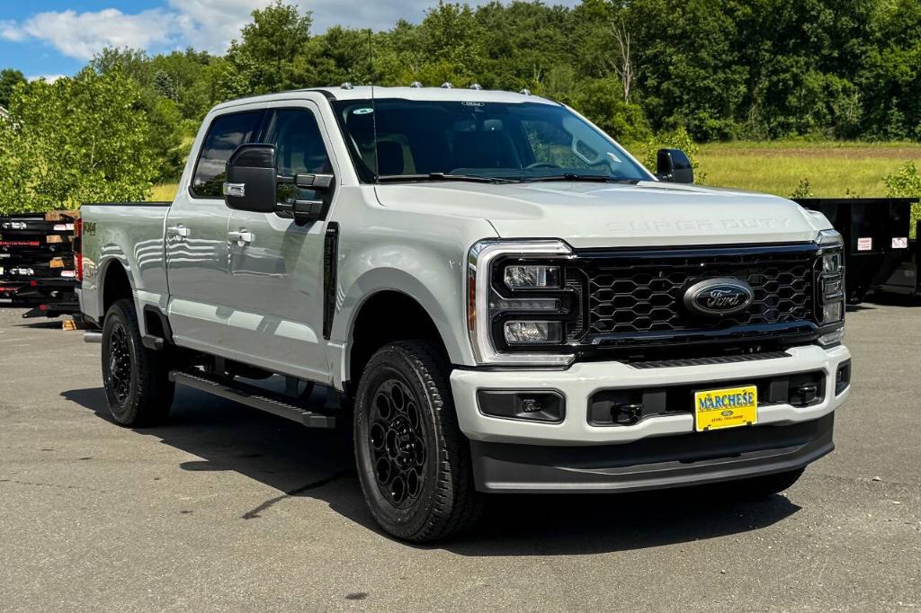 New 2026 Ford F-350 Lariat Super Duty