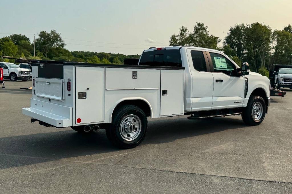 2026 FORD F-350 SUPER DUTY 缩略图 3