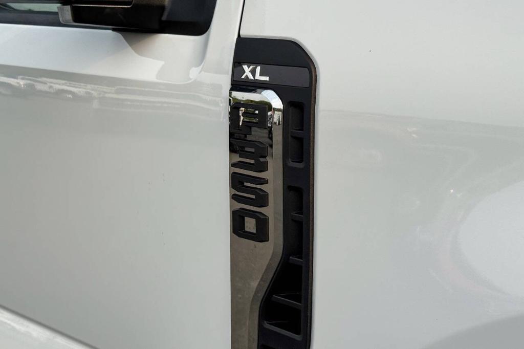 2026 FORD F-350 XL 缩略图 14