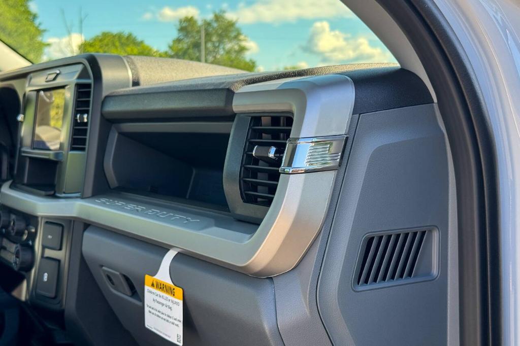 صورة مصغرة 18 لـ 2026 FORD F-350 XL