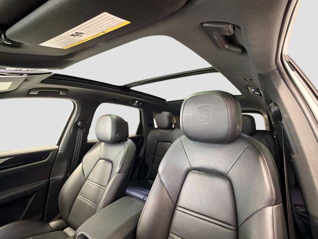 صورة مصغرة 18 لـ 2023 Porsche CAYENNE PLATINUM EDITION