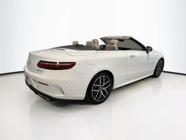 MERCEDES-BENZ E-CLASS - 6