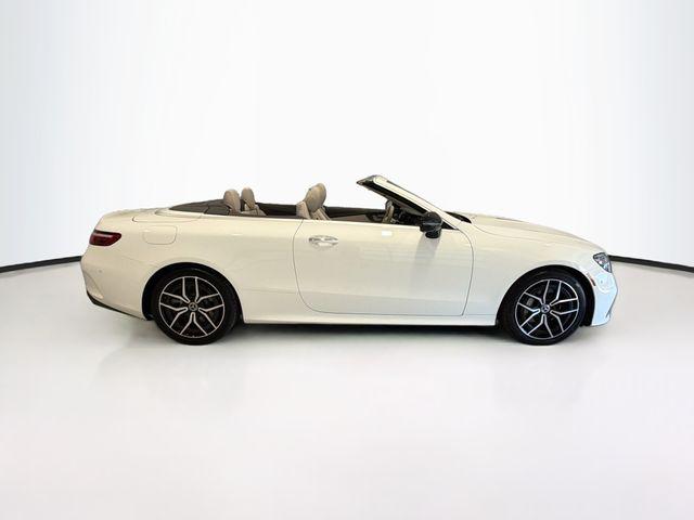 MERCEDES-BENZ E-CLASS - 7