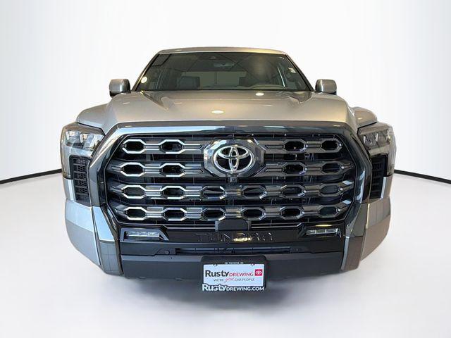 TOYOTA TUNDRA - 2