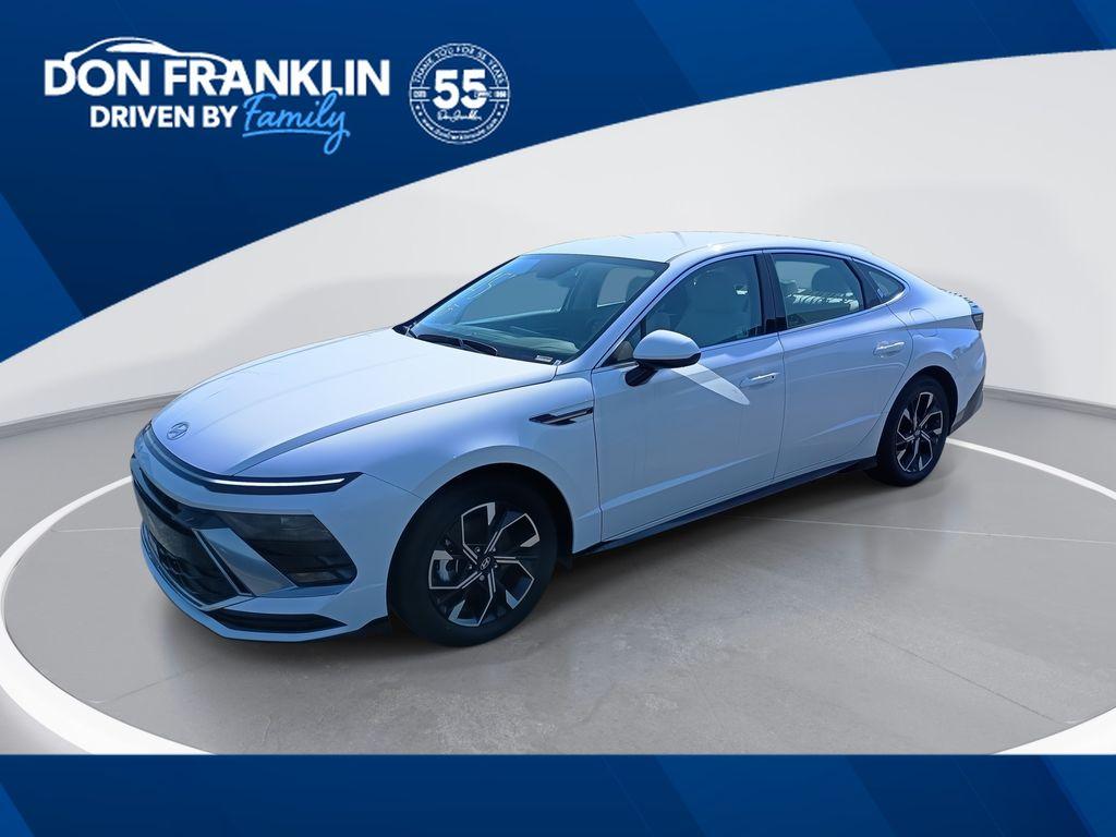 New 2025 Hyundai SONATA SEL