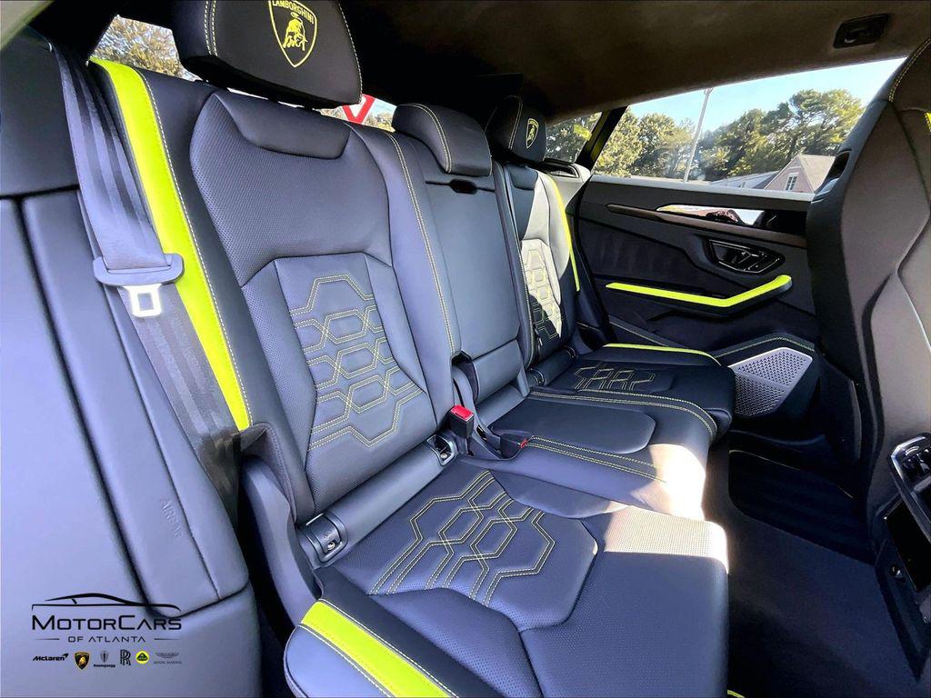 2025 Lamborghini URUS SE 缩略图 26