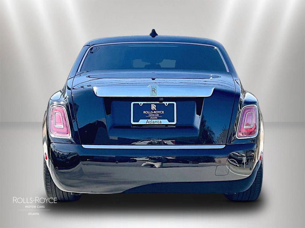 ROLLS-ROYCE PHANTOM - 4