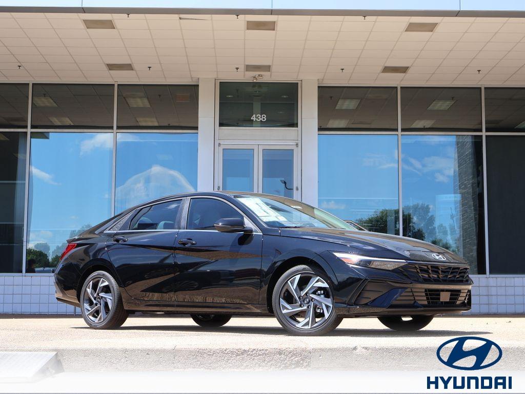 New 2026 Hyundai ELANTRA HEV Limited