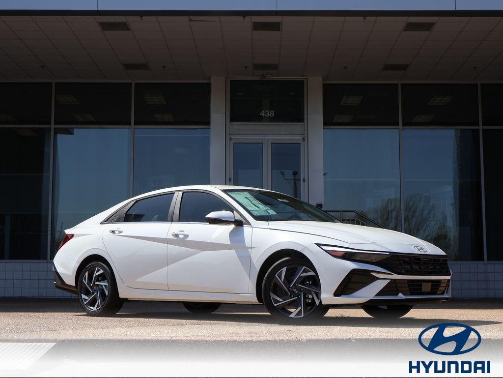 New 2026 Hyundai ELANTRA Limited