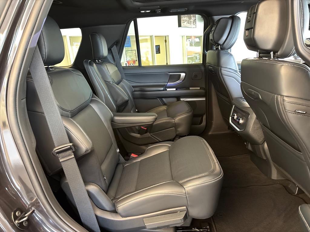 صورة مصغرة 15 لـ 2026 FORD EXPEDITION PLATINUM