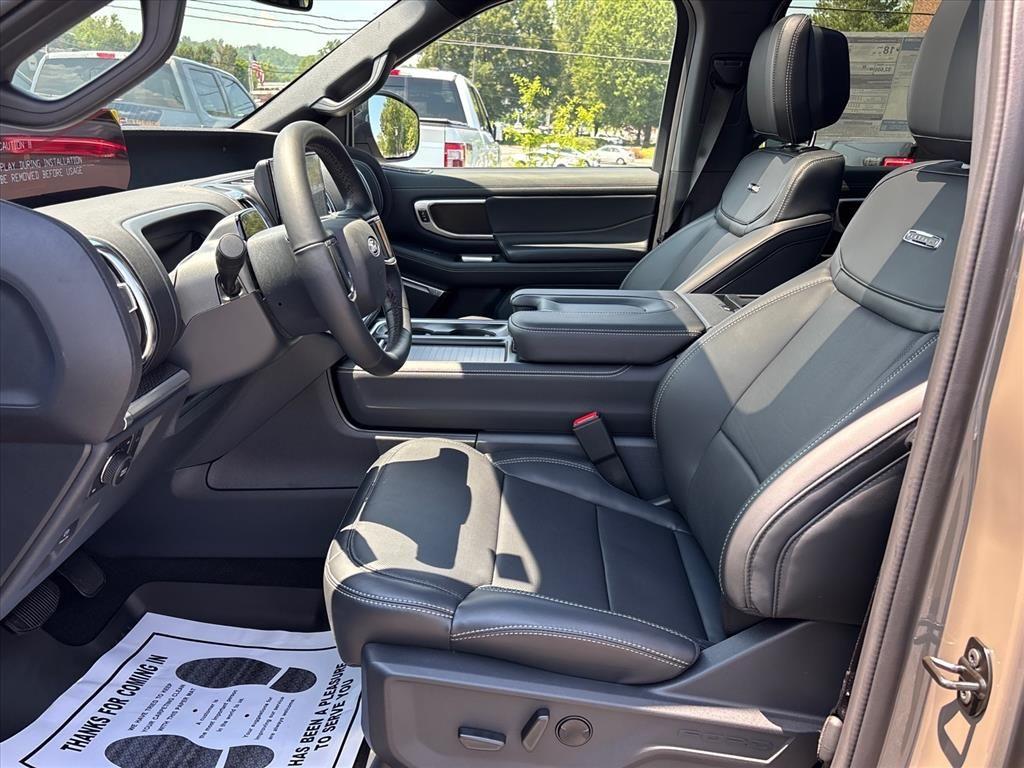 2027 FORD EXPEDITION PLATINUM — миниатюра 24