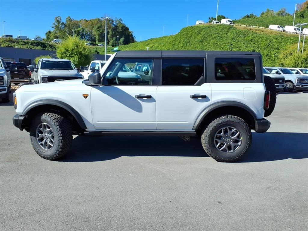 FORD BRONCO - 3