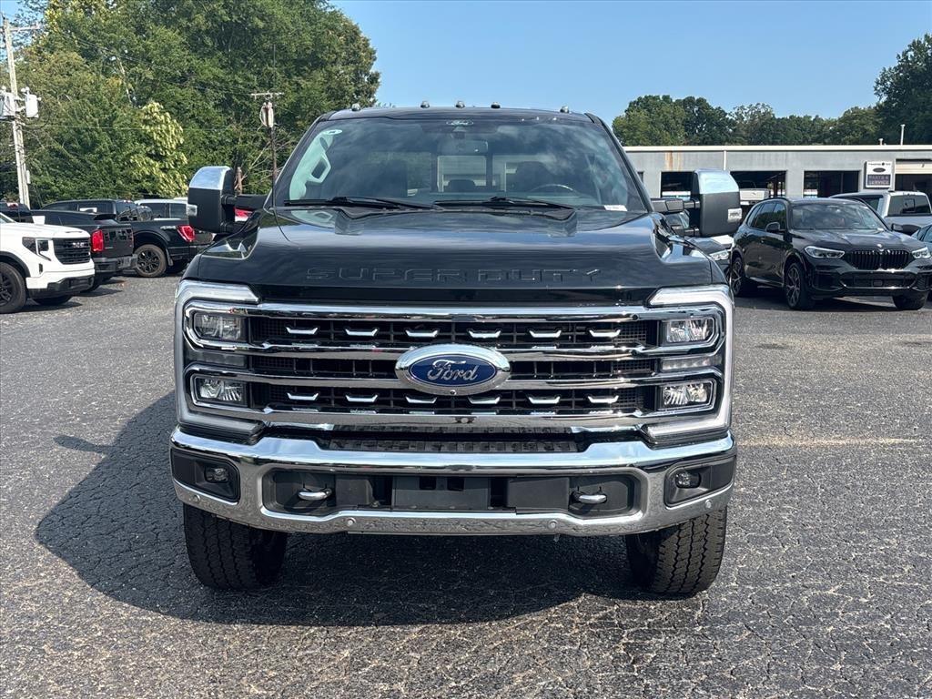 صورة 2 لـ 2024 FORD F-250 LARIAT