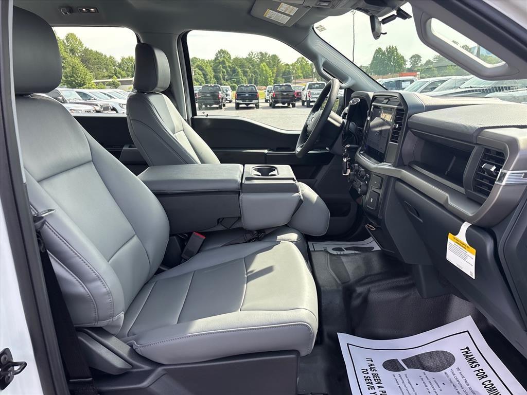 صورة مصغرة 12 لـ 2026 FORD F-150 XL