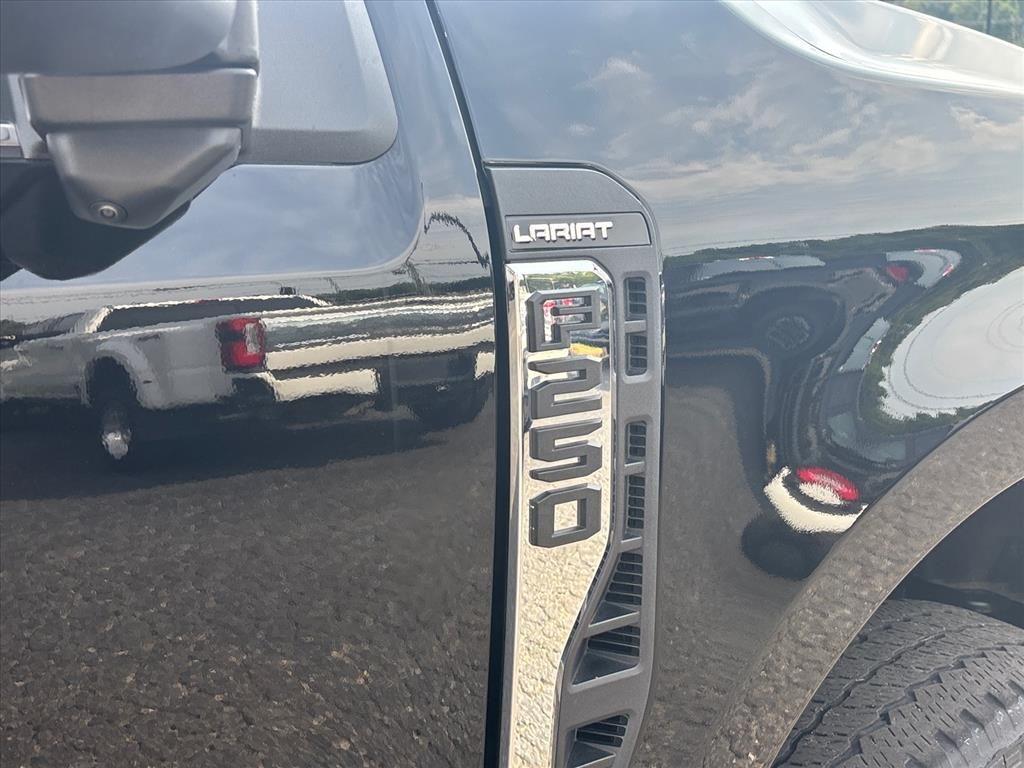 2024 FORD F-250 LARIAT 缩略图 11