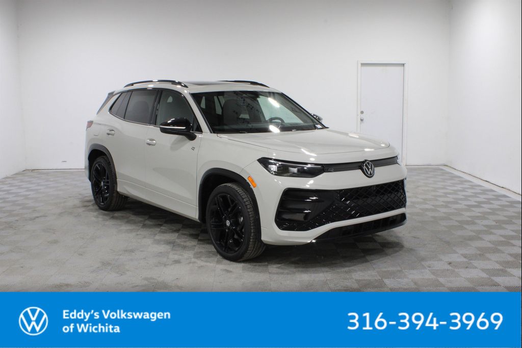 New 2026 Volkswagen Tiguan 2.0T SE R-Line Black