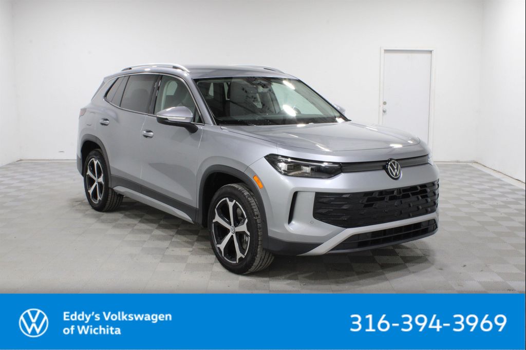 New 2026 Volkswagen Tiguan 2.0T SE
