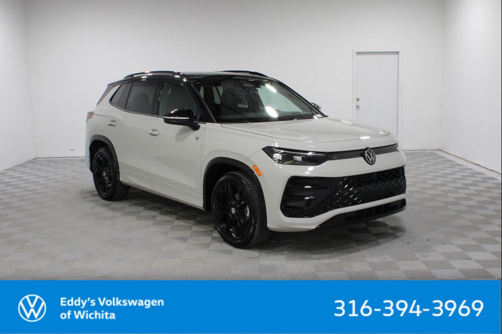 New 2026 Volkswagen Tiguan 2.0T SE R-Line Black