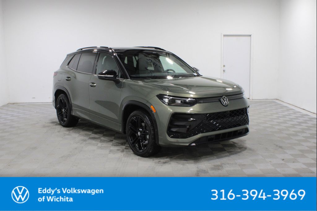 New 2026 Volkswagen Tiguan 2.0T SE R-Line Black