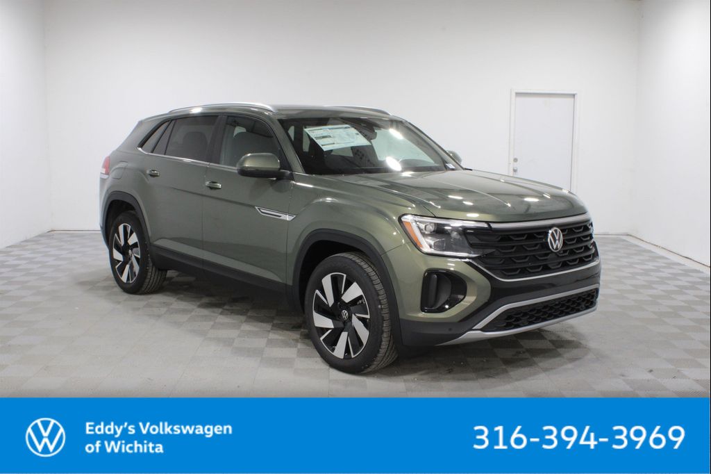 New 2026 Volkswagen Atlas Cross Sport 2.0T SE w/Technology 4MOTION