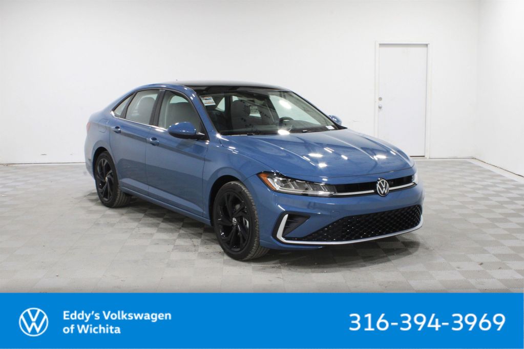 New 2026 Volkswagen Jetta 1.4T SE