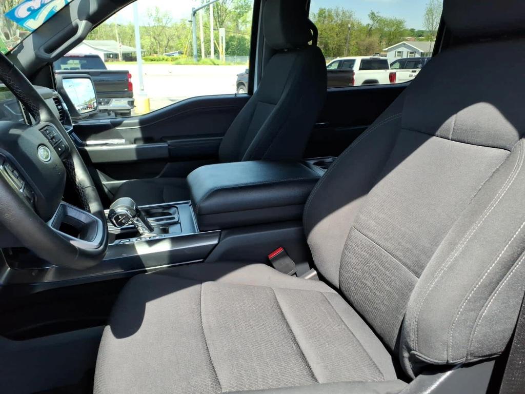 FORD F-150 XLT - 4