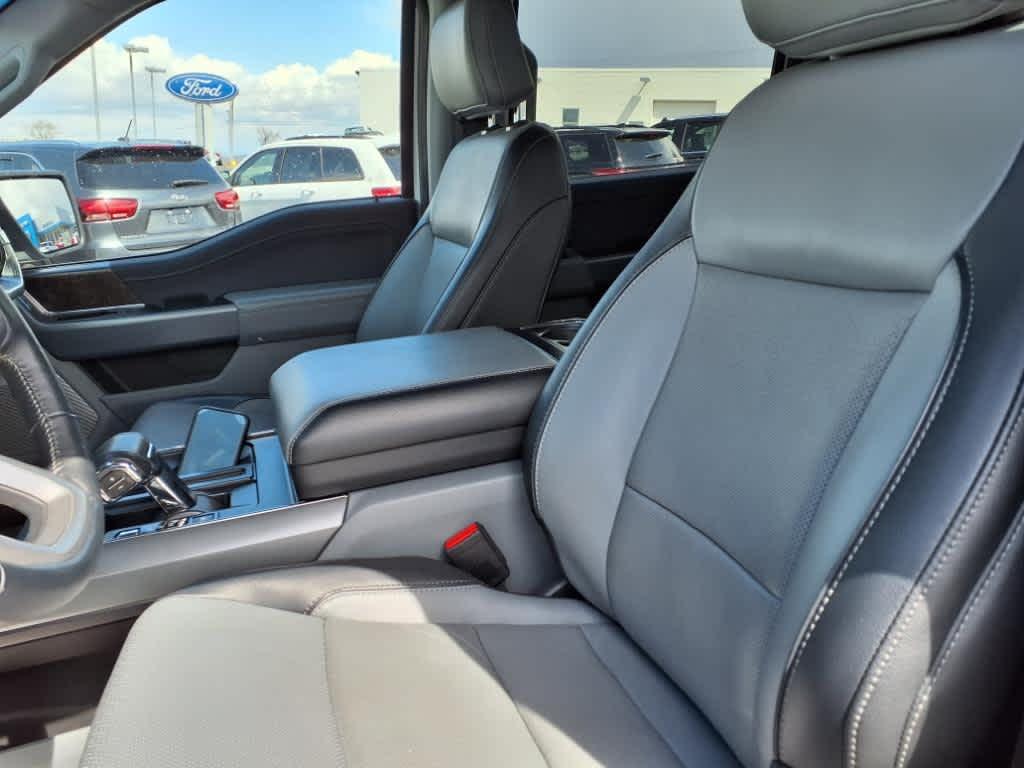 FORD F-150 LARIAT - 8