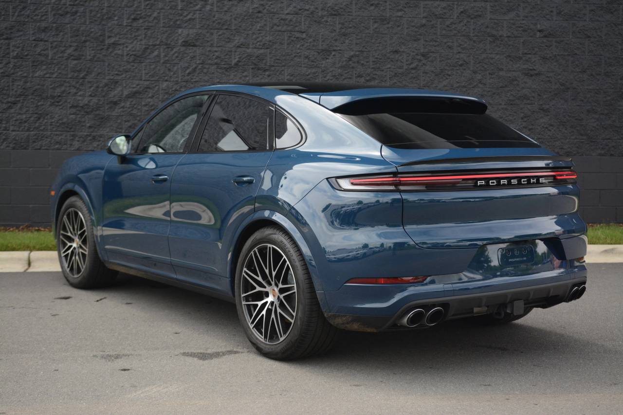 صورة 3 لـ 2026 Porsche CAYENNE