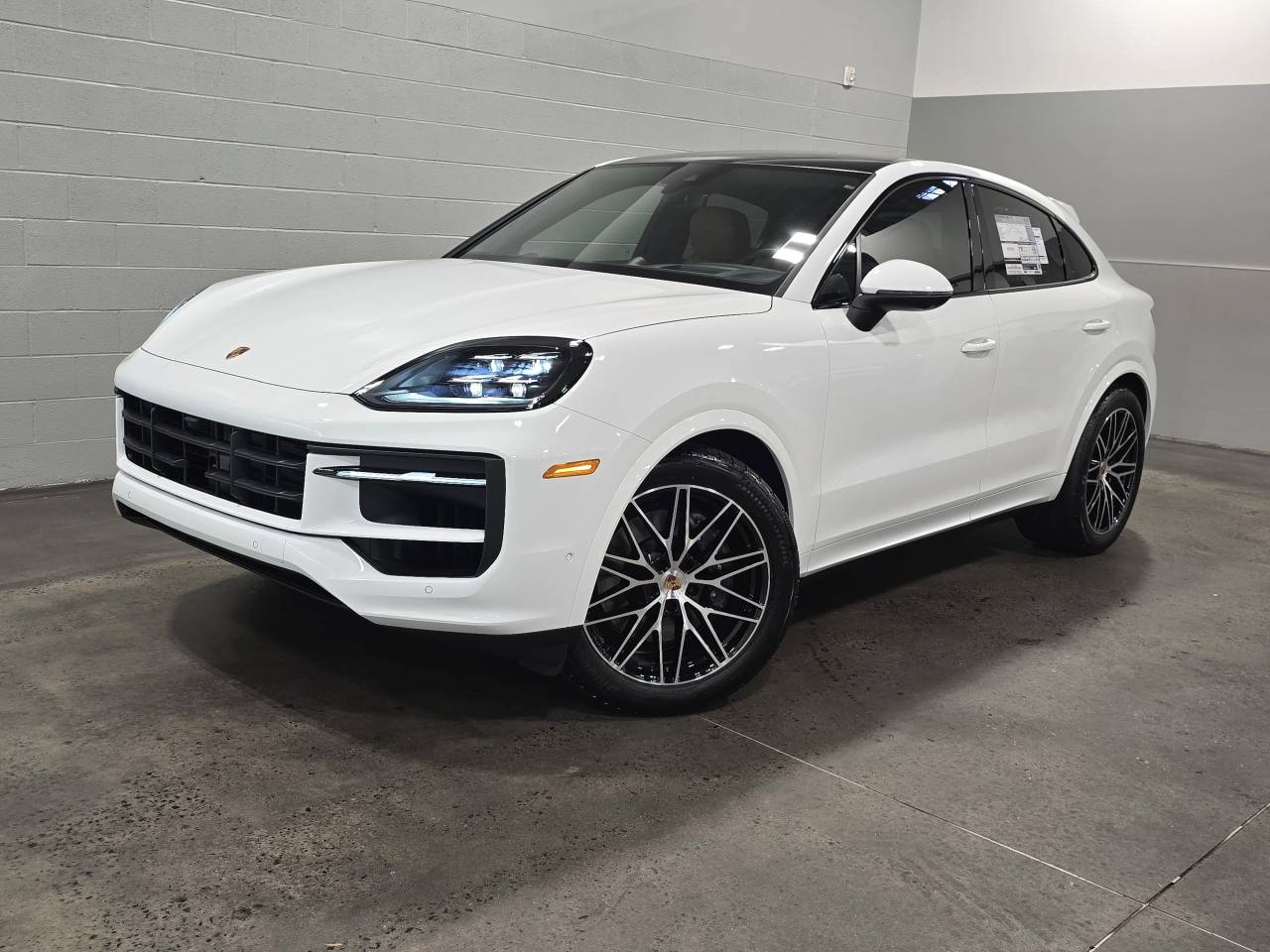 صورة 1 لـ 2026 Porsche CAYENNE