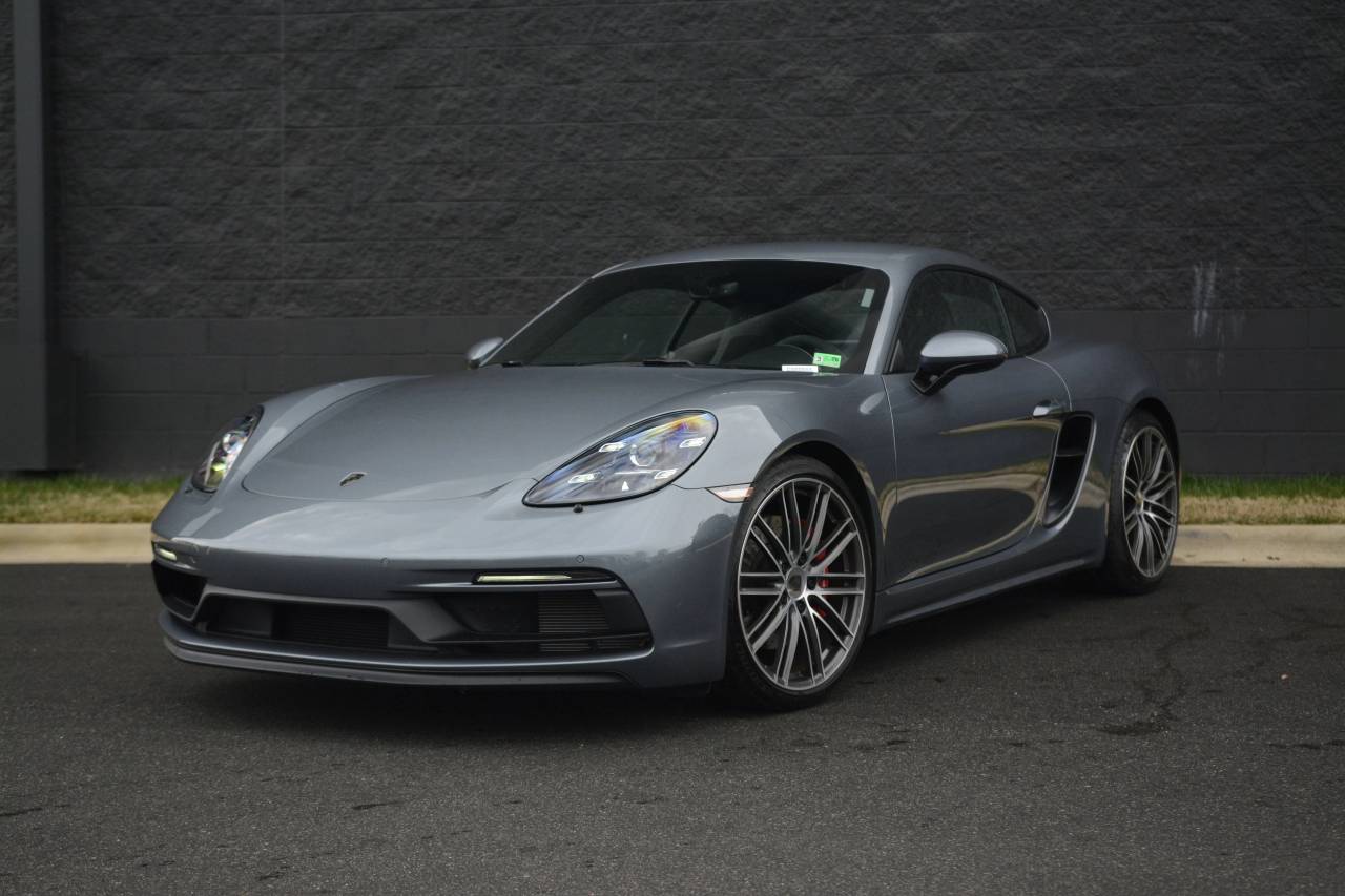 2025 Porsche 718 Cayman