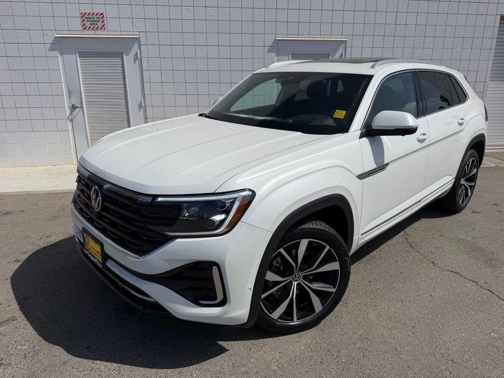 New 2026 Volkswagen Atlas Cross Sport 2.0T SEL Premium R-Line