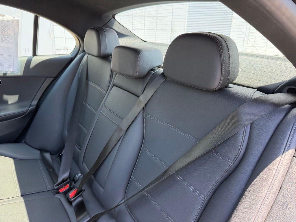 صورة مصغرة 18 لـ 2025 Mercedes-BENZ C-CLASS