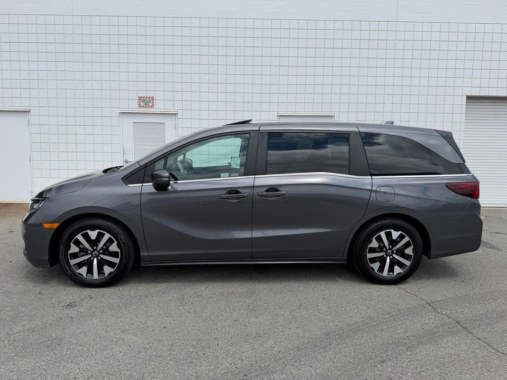 صورة 3 لـ 2025 Honda ODYSSEY EX-L