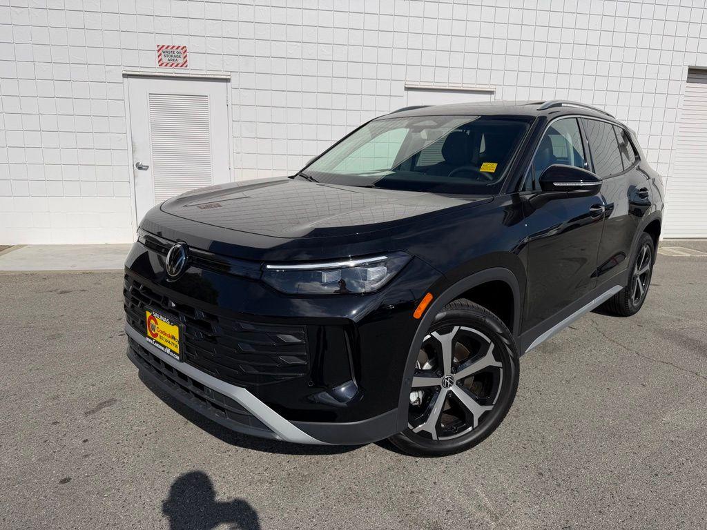New 2026 Volkswagen Tiguan 2.0T SE