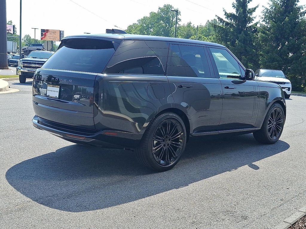 صورة 3 لـ 2026 LAND Rover RANGE ROVER P400 SE