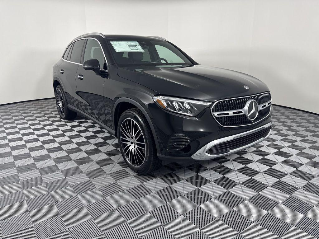 New 2026 Mercedes-Benz GLC 300 4MATIC