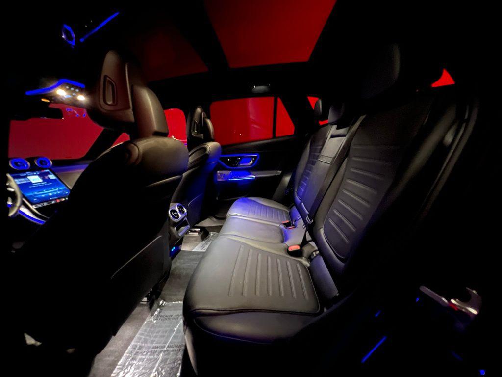 2025 Mercedes-BENZ GLC 缩略图 32
