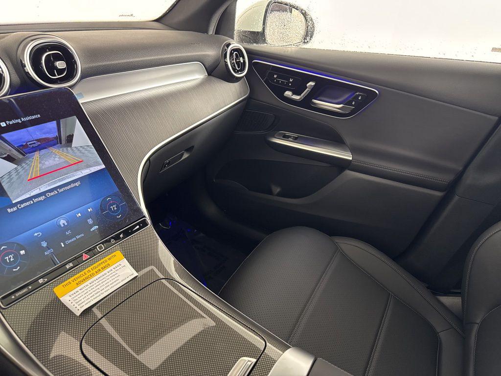 صورة مصغرة 32 لـ 2026 Mercedes-BENZ GLC